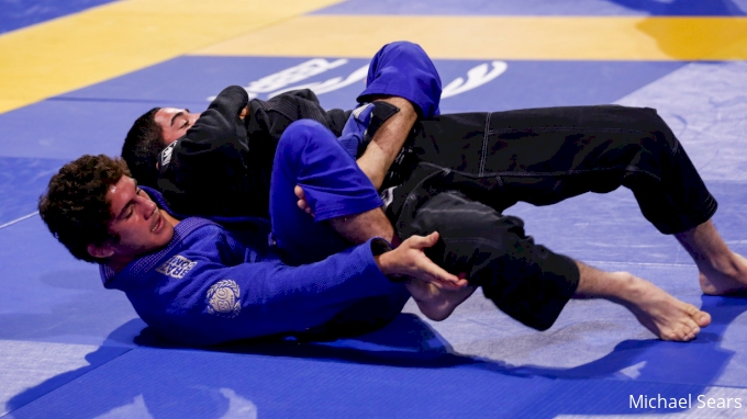 Cluburi sportive și bazine