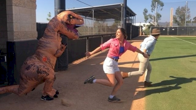 12 Legendary Halloween Costumes - FloSoftball